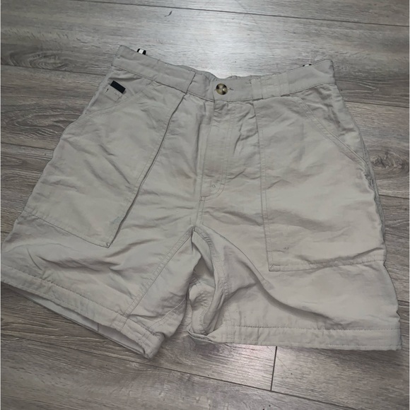 The North Face Shorts - Picture 2 of 6